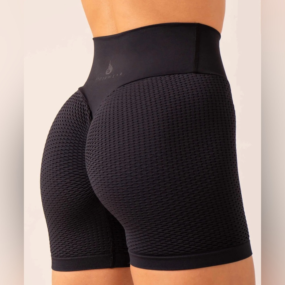 Ryderwear Black Textured Bike Shorts